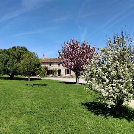 Le Moulin Du Fresne, Chambres D'Hotes Gourge Bagian luar foto